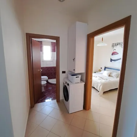 Johnny Apartment